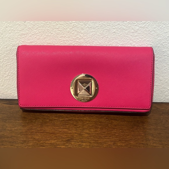 kate spade Handbags - Kate Spade Pink Clutch Bag